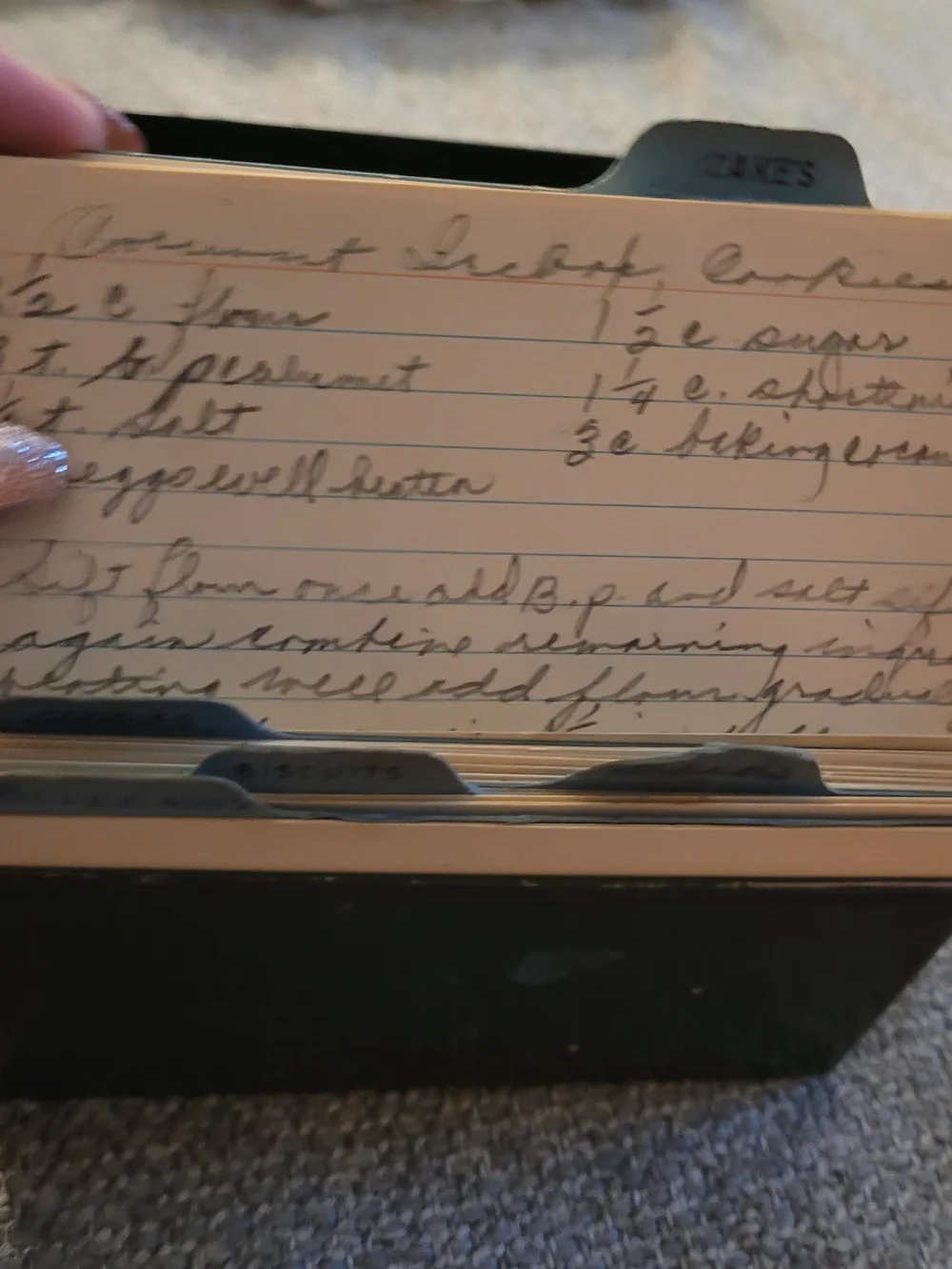 Recipe Card File Box W/ Grandmas Handwritten Recipes
